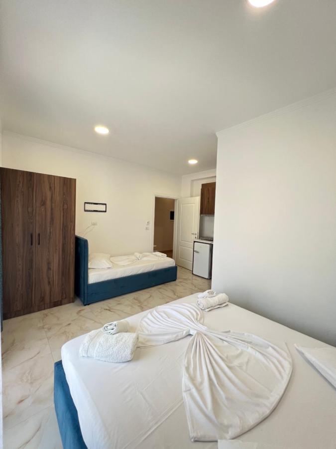 Liel Apartments Ksamil Exterior foto