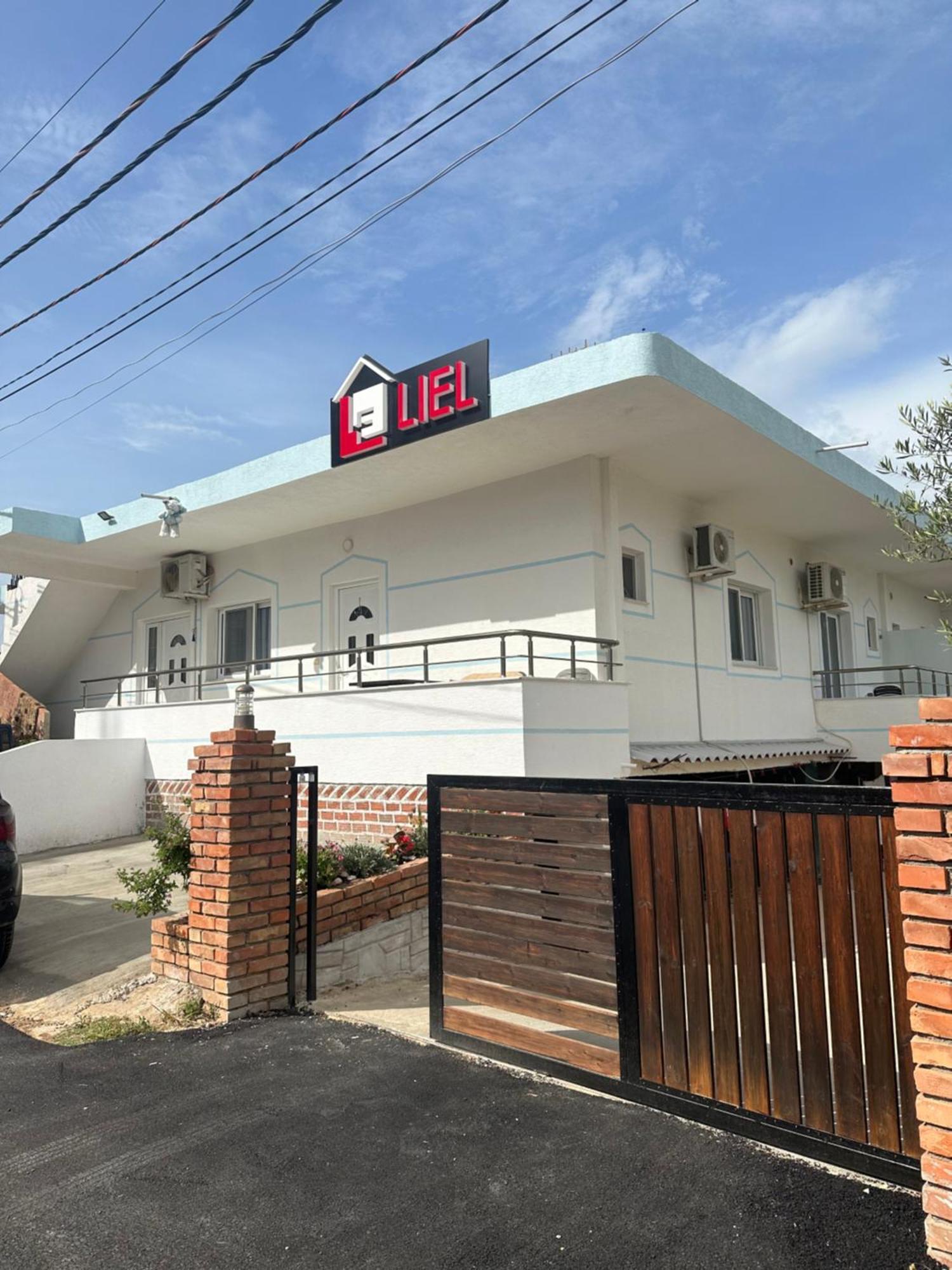 Liel Apartments Ksamil Exterior foto